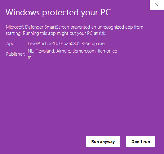 The same dialog expanded, showing the app file name, the publisher tlemon.com, and the Run anyway button arrowed
